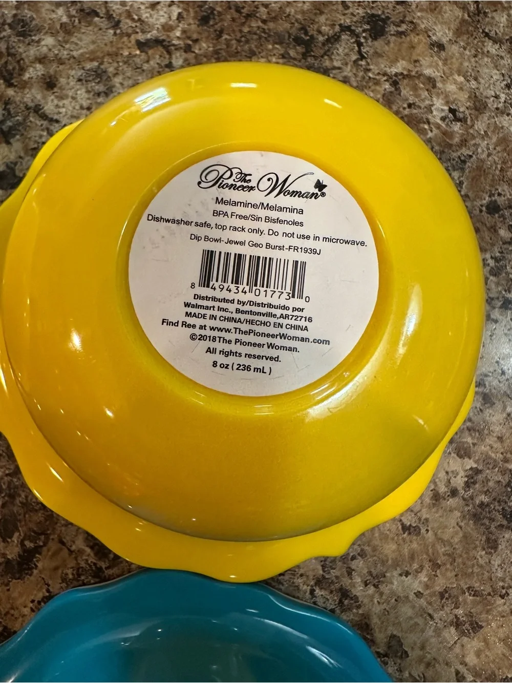 PIONEER WOMAN PLASTIC MELAMINR DIP BOWLS LOT OF 8